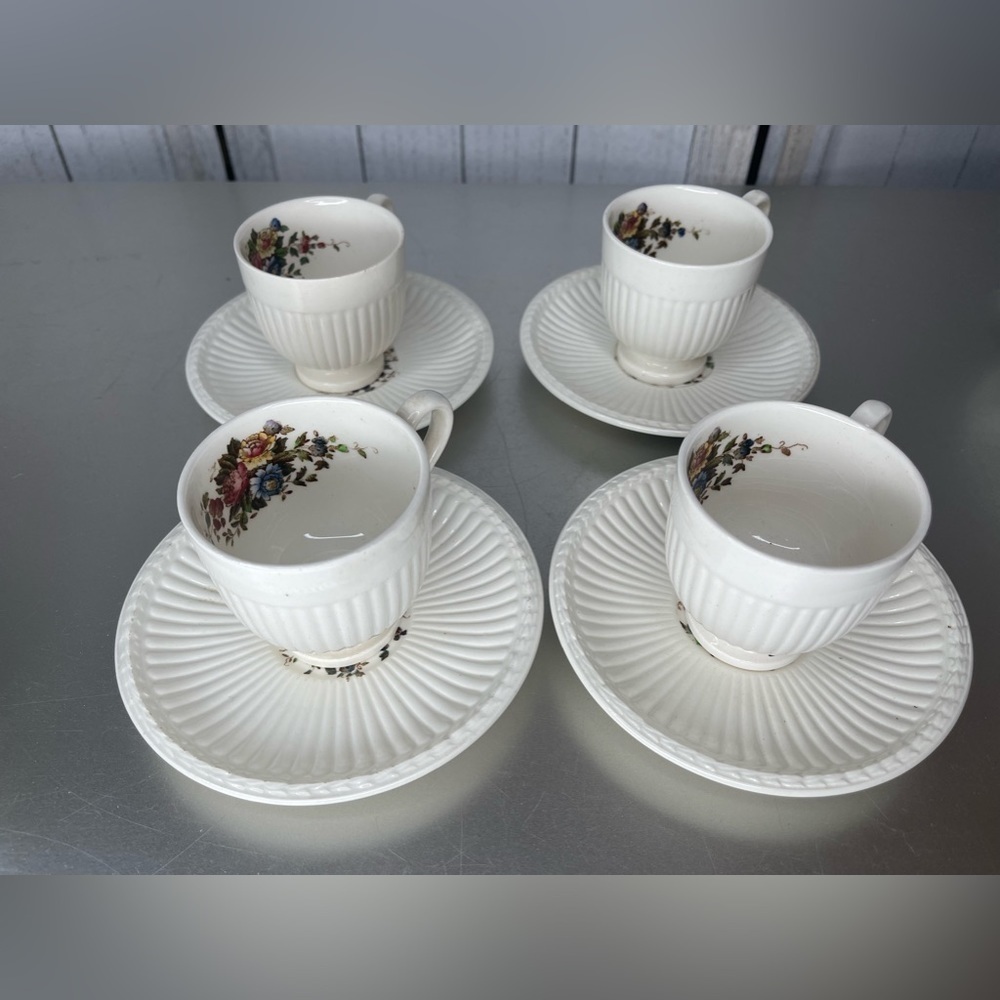 Vintage Wedgwood EDME "Conway" Demitasse Cup and Saucer Set Of 4 Floral